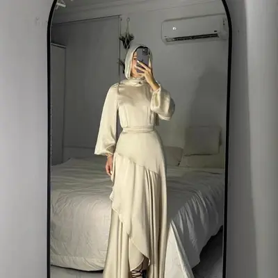 Image de Robe Maxi Musulmane Élégante - Abaya & Caftan 2025