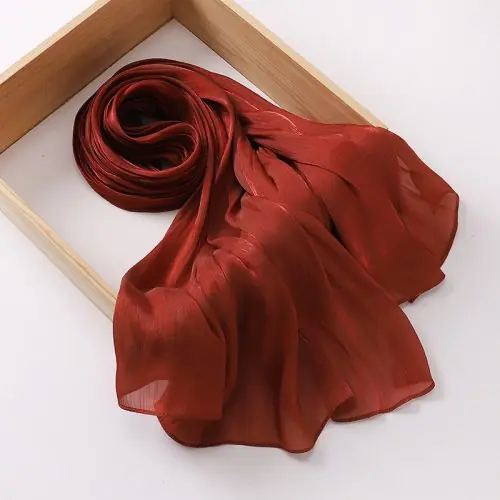 Image de Hijab en Mousseline de Soie - Élégant & Confortable