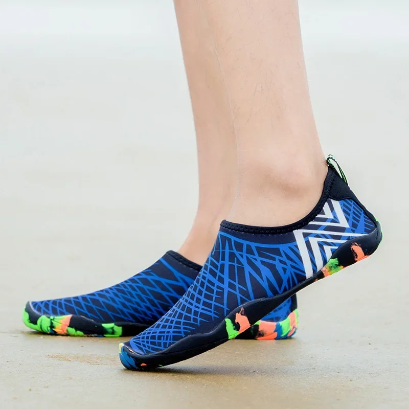Zdjęcie Buty do Wody Unisex – Idealne na Plażę i Nurkowanie