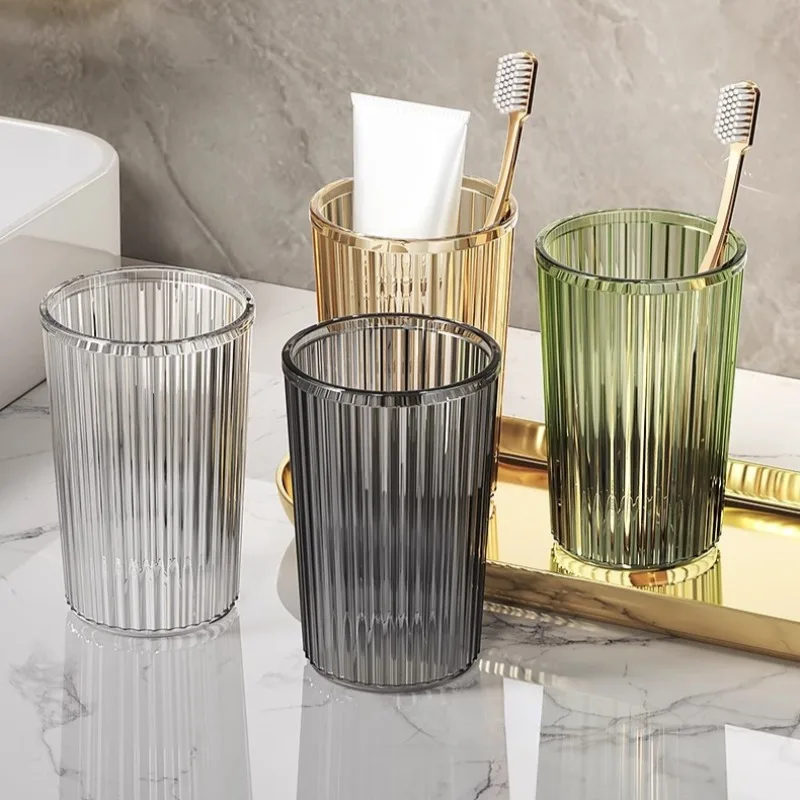 Imagen de Taza de Baño Acrylica Moderna con Soporte para Cepillo