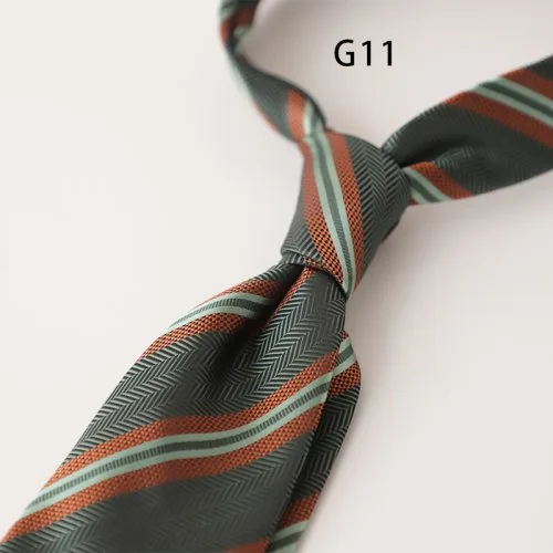 G11