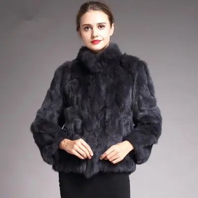 Image de Manteau en Fourrure de Lapin Véritable pour Femme - Luxe Automne/Hiver 2023