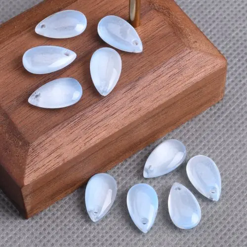 Aqua blau