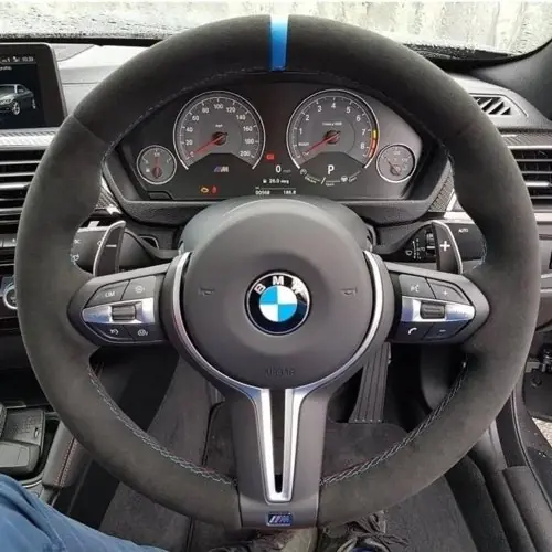 Image de Housse de Volant Cuir Suédé Premium pour BMW M Series