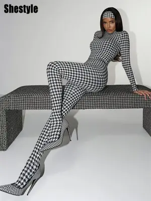 Image de Combinaison Moulante à Carreaux pour Femme - Hiver & Fitness