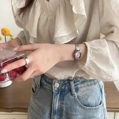 Montre Femme Élégante Vert Foncé - Design Ovale & Acier Inoxydable