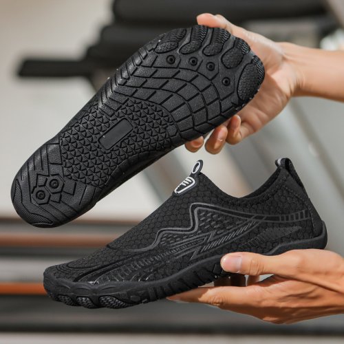 Bild von Schnelltrocknende Unisex-Wasserschuhe für Strand, Schwimmen und Outdoor-Aktivitäten – Aqua-Schuhe mit Fünf-Finger-Design für Meer, Surfen und Wassersport