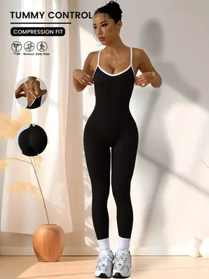 Image de Combinaison de Sport Rose pour Femmes - Body Une Pièce Fitness & Yoga