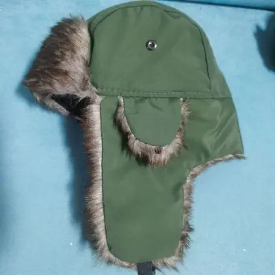 Image de Ushanka Hiver Chauffant - Chapeau Fourrure Homme & Femme