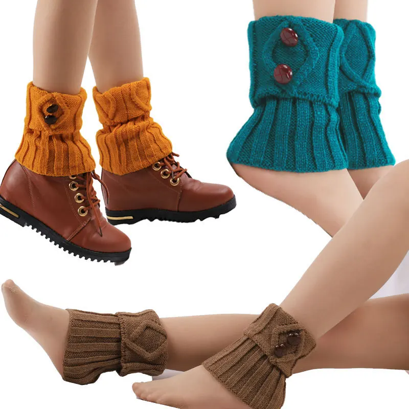 Afbeelding van Vrouwen Gebreide Slobkousen Beenwarmers voor Herfst/Winter Lolita Zoet Meisje Korte Laars Manchetten Knoppen Gehaakte Dame Boot knie Hoge Laars