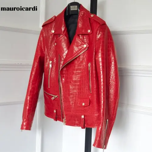 Rojo flameante