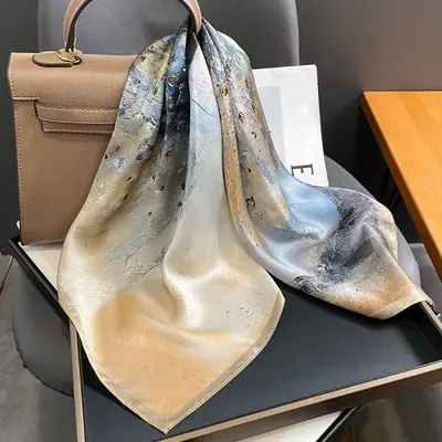 Image de Foulards en Soie Élégants pour Femmes - Luxe & Mode