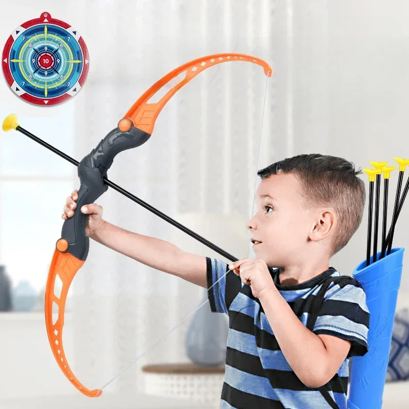 Immagine di Set di Arco e Frecce per Bambini con Frecce a Ventosa – Gioco di Tiro con l'Arco All'Aperto per Ragazzi dai 4 ai 12 Anni, Ideale per Attività Estive e Allenamento Motorio