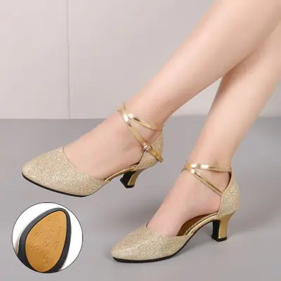 Image de Chaussures de Danse Élégantes pour Femmes - Paillettes & Bout Fermé