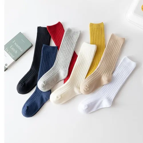 Image de Chaussettes Hautes Bébé - Coton Doux & Rayures