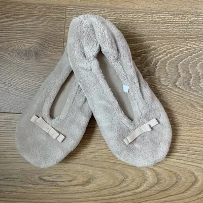 Image de Pantoufles Femme Hiver Chaudes & Confortables