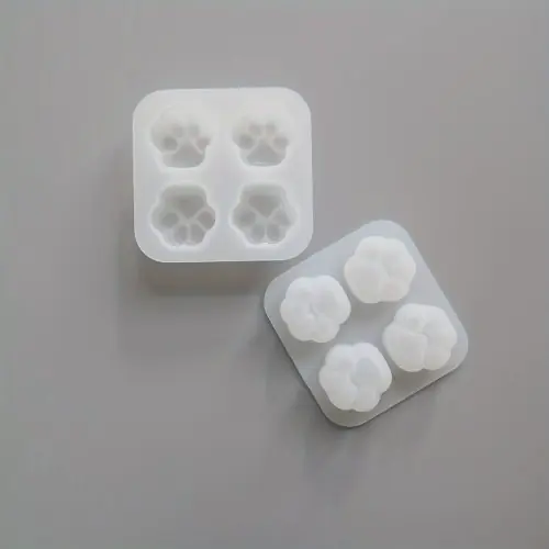 Image de Moule Silicone Patte de Chat - Création Artisanale Unique