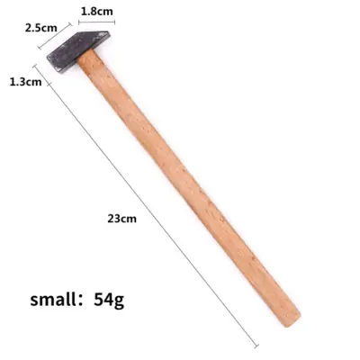 Image de Marteau de Bijouterie en Bois - Outil Professionnel pour Or et Argent