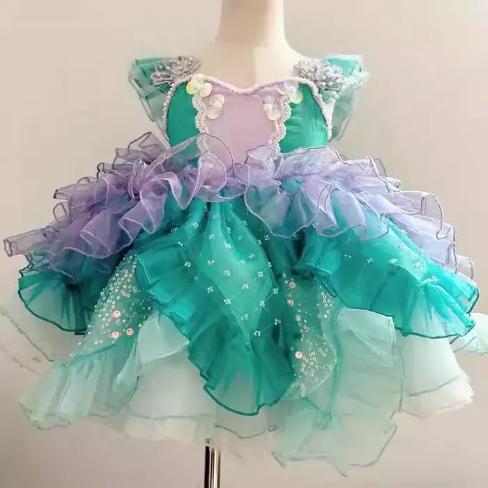 Image de Robe Princesse Élégante avec Paillettes et Volants