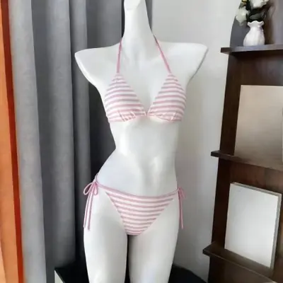 Image de Maillot de Bain Kawaii Japonais à Volants