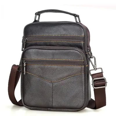 Image de Sac Bandoulière Homme en Cuir Naturel - Élégant & Pratique