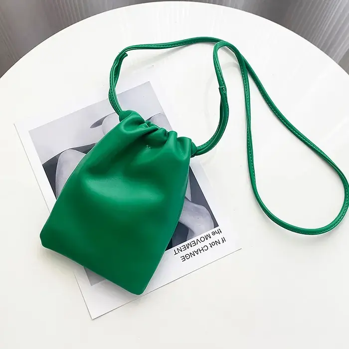 Vert foncé
