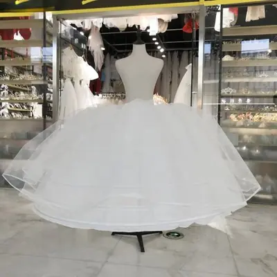 Image de Jupon Crinoline Blanc 7 Cerceaux - Robe de Mariée Grande Taille