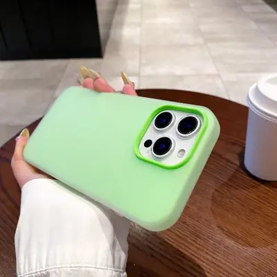 Image de Coque pour iPhone transparente mate anti-choc en silicone doux