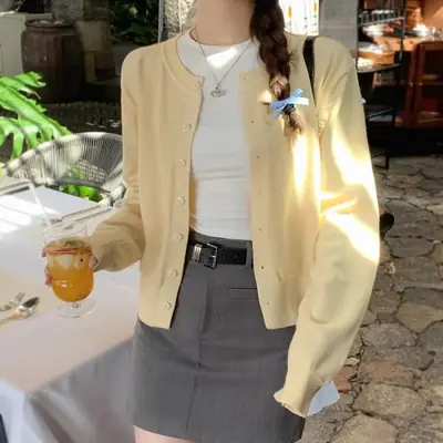Image de Cardigan Femme Tricot Col Rond Boutonné - Automne/Printemps 2025