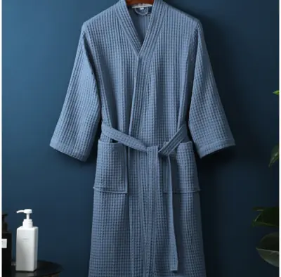 Image de Peignoir en Coton Long & Doux - Élégance au Quotidien