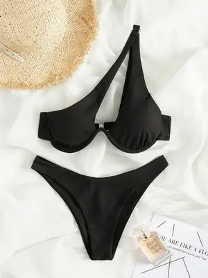 Image de Bikini Push-Up Échancré 2 Pièces - Séduction en Plein Été