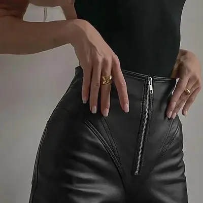 Image de Pantalon Taille Haute en Cuir PU Femme - Sexy & Élégant