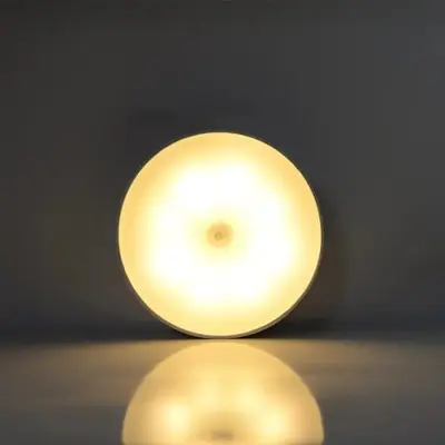 Image de Veilleuse LED avec Capteur de Mouvement - Rechargeable USB