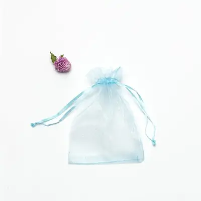 Image de Sacs Cadeaux Organza - Lot de 50 Pochettes Élégantes