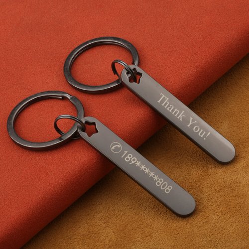 Zdjęcie Personalizowany brelok do kluczy z numerem telefonu – idealny prezent