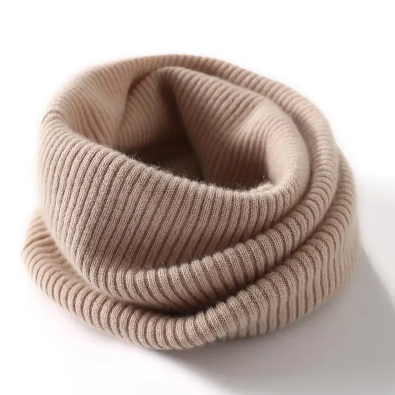 Immagine di Snood in Lana Unisex – Caldo e Stile per L'Inverno