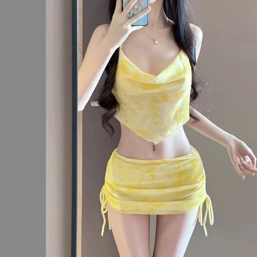 Immagine di Costume da Bagno Donna 3 Pezzi Sexy con Gonna Avvolgente Dimagrante - Ideale per Spiaggia, Resort, Spa e Hot Spring