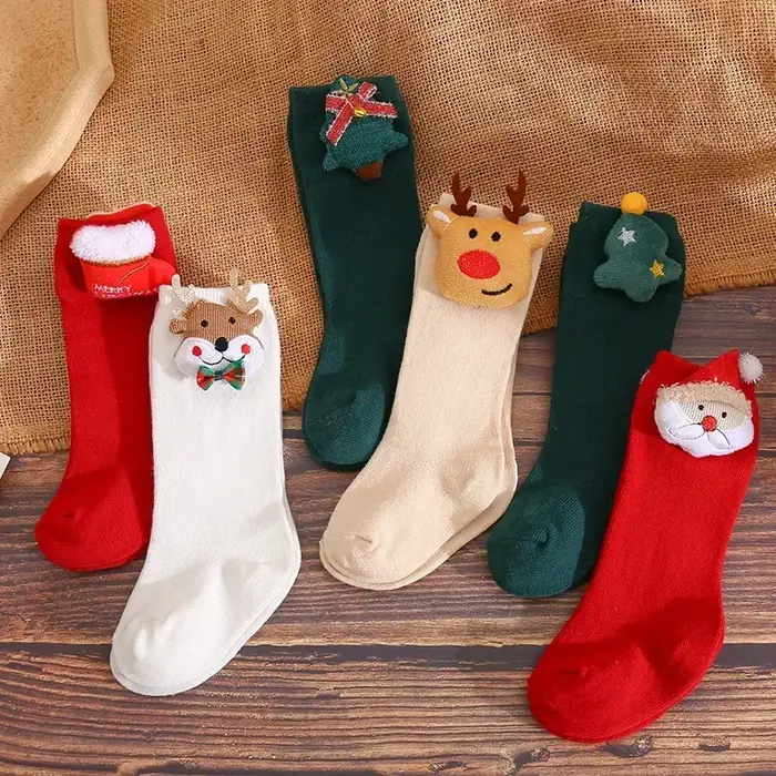 Image de Chaussettes de Noël Mignonnes pour Bébé