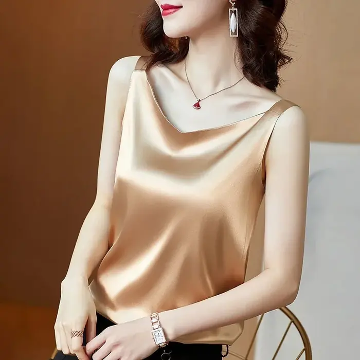 Image de Chemisier Brodé Satin & Dentelle - Style Coréen Élégant