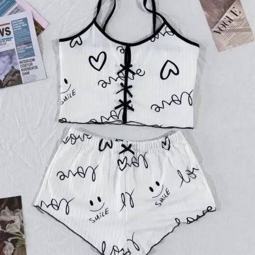 Image de Pyjama d'été imprimé cœur sexy - Ensemble court et confortable