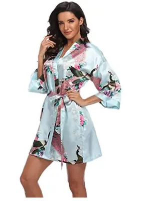 Image de Robe de Nuit Fleurie en Rayonne - Confort & Élégance