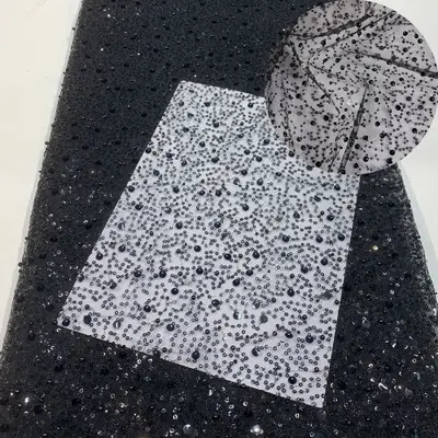 Image de Tissu Dentelle Paillettes & Perles - 130x91cm