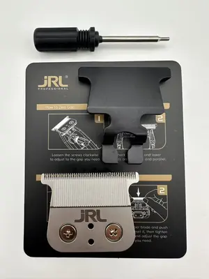Image de Tondeuse à Cheveux Professionnelle JRL 2020C avec Lame Fine et Chargeur