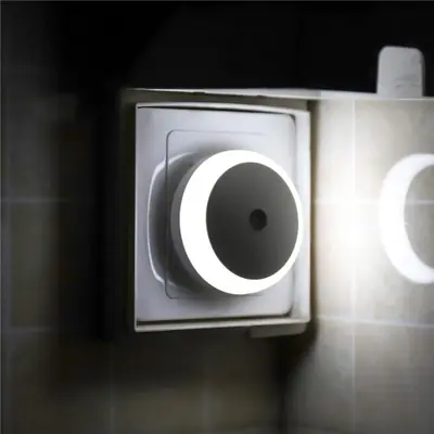 Image de Veilleuse LED Automatique avec Capteur de Lumière