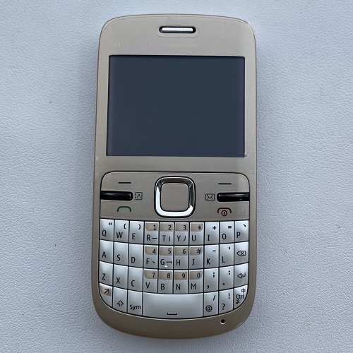 Imagen de Teléfono móvil original GSM desbloqueado C3 C3-00 2,4 "2MP Qwerty hebreo árabe ruso celular. Hecho en Finlandia el año 2010