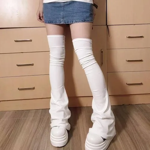 513