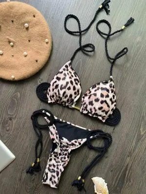 Image de Bikini Léopard Sexy 2 Pièces - Tendance 2023