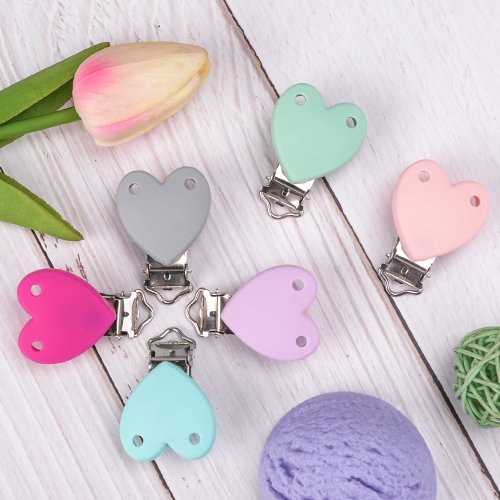 Immagine di Set di 3 Ciondoli in Silicone a Forma di Cuore con Design Topolino, 4-5 cm, Pinze per Creazione Gioielli, Multi Colori per Collane e Accessori