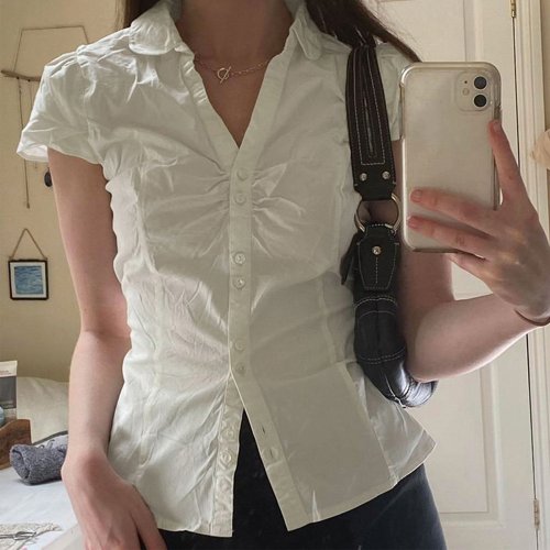 Bild von Kawaii Kurzarm-Bluse für Damen – Weiß, Sommerlich & Casual