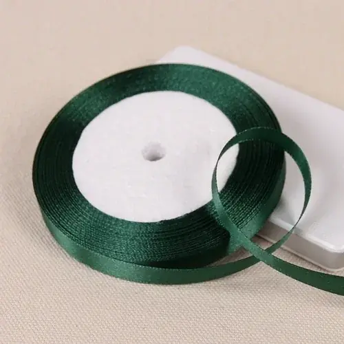 Image de Ruban Satin Vert Foncé - 25 Yards - Artisanal & Élégant
